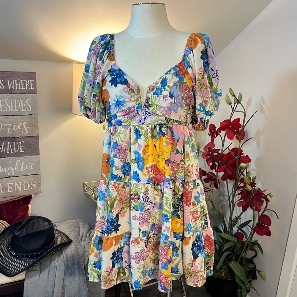 Entro Vibrant Cottagecore Floral Puff Sleeve Tiered Babydoll Style Dress L